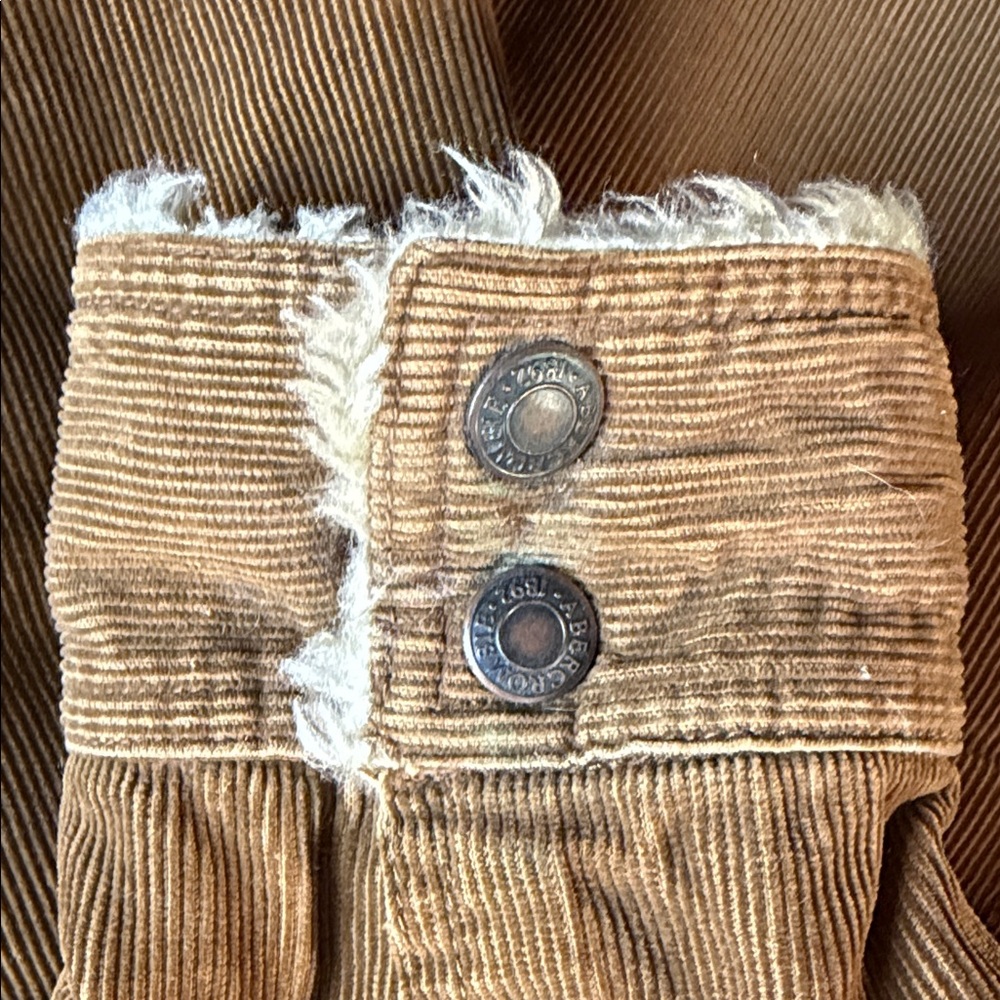 Abercrombie & Fitch Cream Sherpa Jacket - Picture 9 of 9